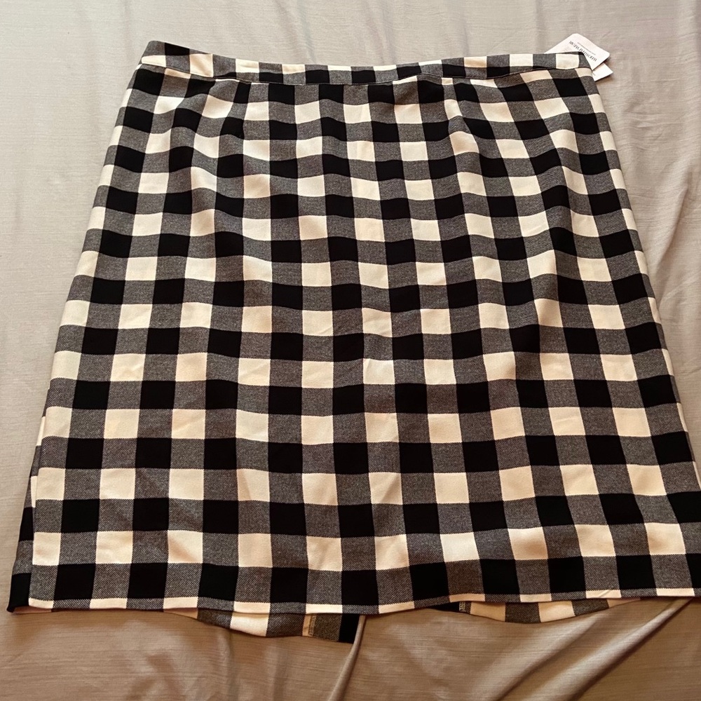 who what wear gingham skirt